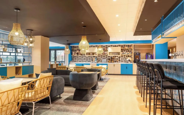 Ibis Styles Miramas - Provence