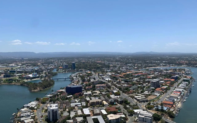 Circle on Cavill - Hosted by Coastal Letting