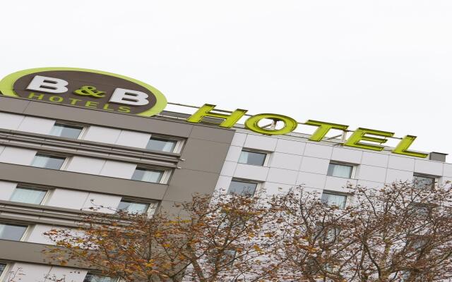 B&B HOTEL Paris Porte de la Villette