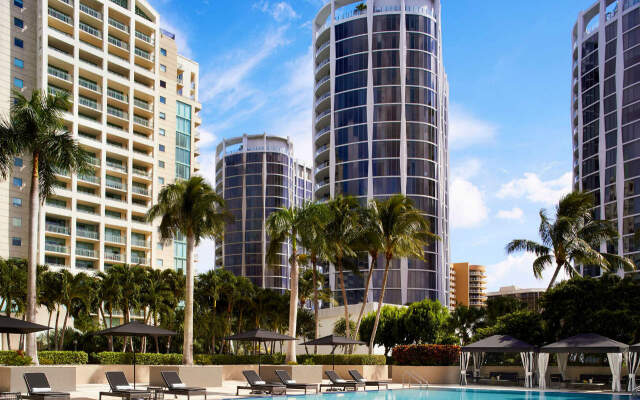 The Ritz-Carlton Coconut Grove, Miami