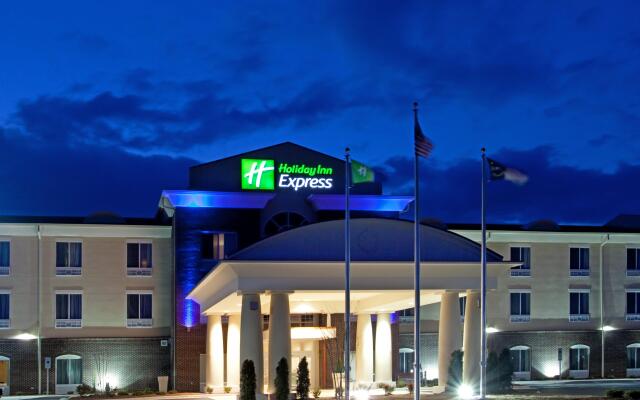 Holiday Inn Express Pembroke, an IHG Hotel