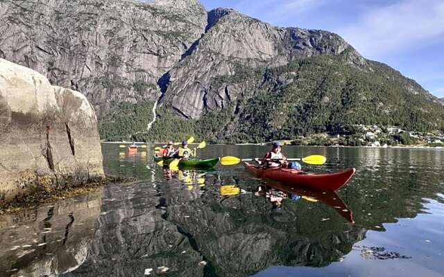 Adventure hotel & GuestHouse Eidfjord NEW