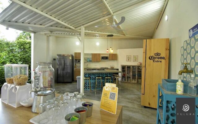 Yuluka Hostel