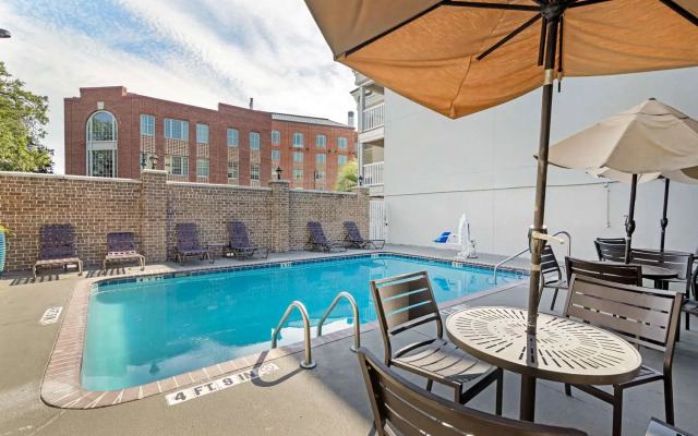 Best Western Savannah Historic District