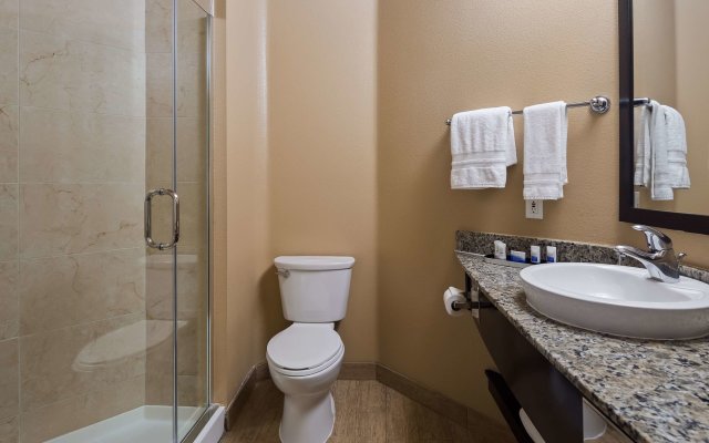 Best Western Plus Oceanside Palms Hotel