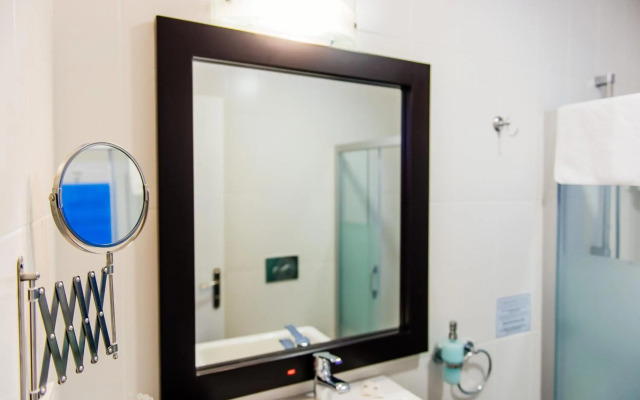 Via Farilya Hotel