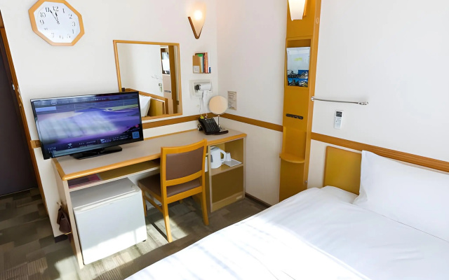 Toyoko Inn Tokyo Shinjuku Kabukicho – Guest Rooms – Tokyo