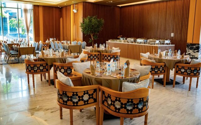 Luxe Grand Hotel Apartments