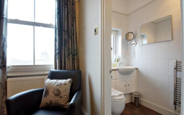 Bronte Guest House