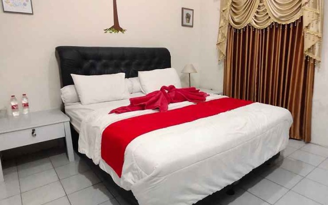 Homestay Ndalem Kasongan – Guest Rooms – Yogyakarta
