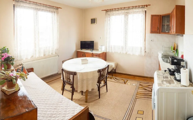 "bojana", Charming Accomodation in Razlog, Bulgaria