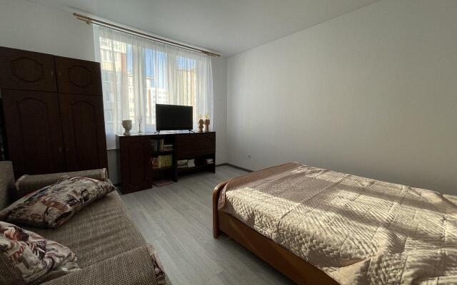 Apartments on 17k1 Yablonevaya Street