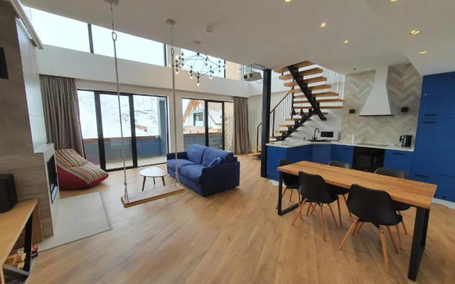 George Snow Apartments in New Gudauri - fireplace, 50m to Gondola lift