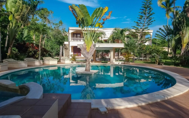 Villa La Plantacion - Adults only