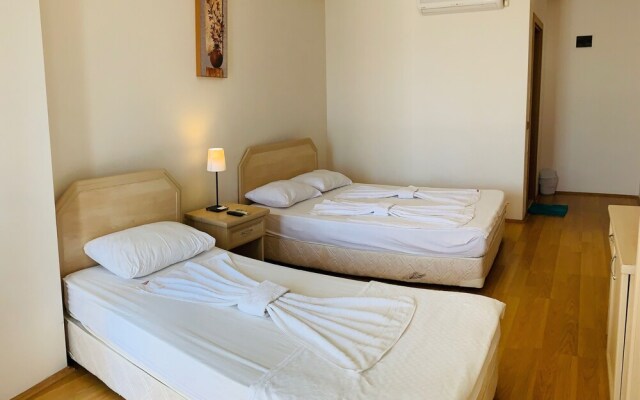 Armoni Hotel