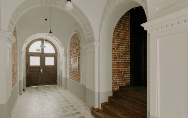 Apartament Goldfinger