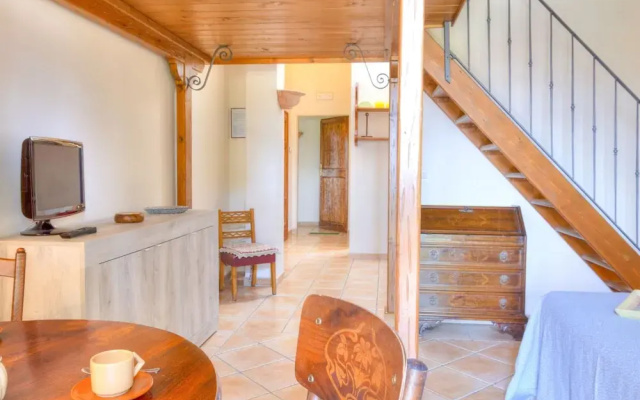 Farmhouse in Marsciano With Vineyards Olive Groves