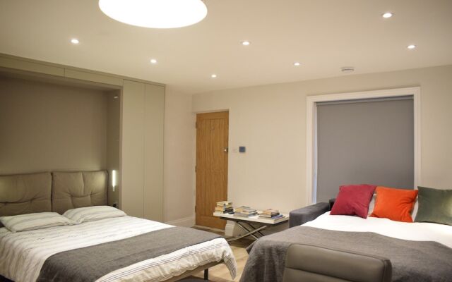 Notting Hill Studio Flat Sleeps 4