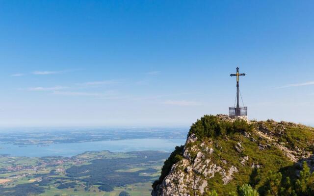 Chalethaus-Chiemsee - 120qm Panorama-Chaletwohnung am Chiemsee - Neubau
