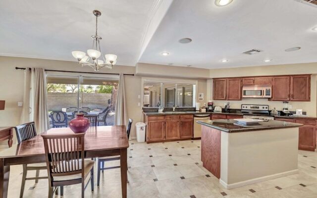 Just Listed! Kierland Home w Htd Pool and Hot tub