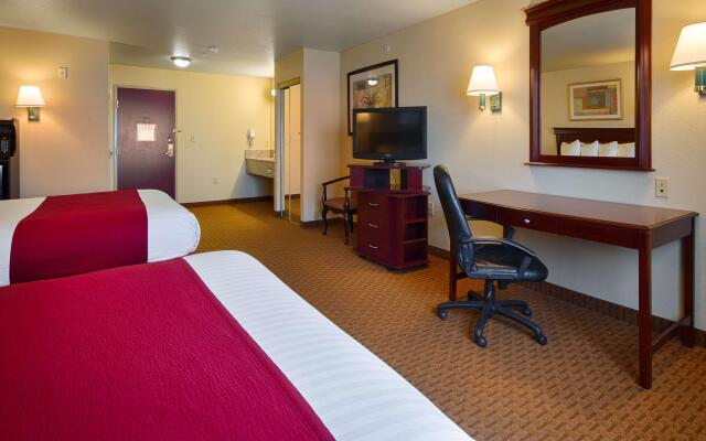 SureStay Plus Hotel by Best Western Quanah