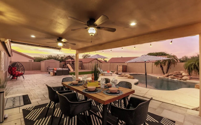 The Golden Cactus Phoenix