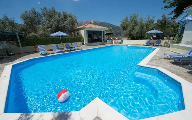 Ilios Hotel and Villas