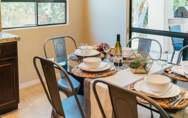 Silverado by AvantStay | WALK TO COACHELLA! Spanish Style Villa in Indio