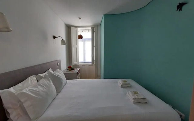 Downtown Charming by Vacationy