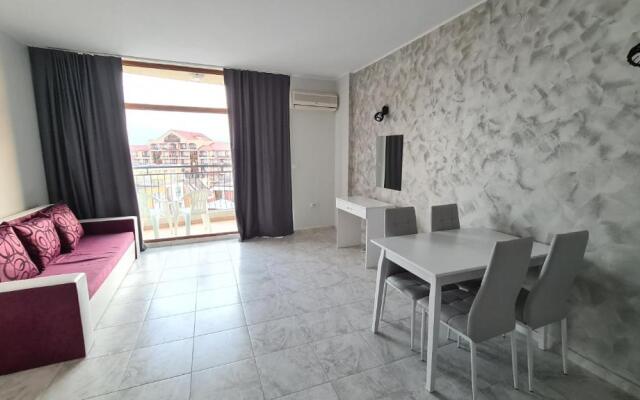 Lux apartment in 4 star Hotel