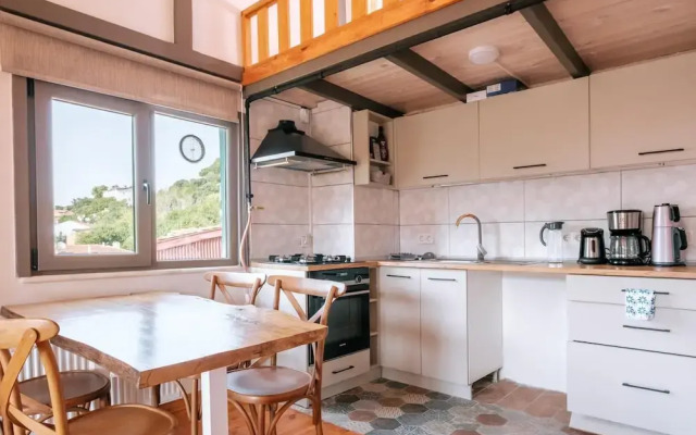 Stunning Sea View Loft 5 min to Park in Kuzguncuk