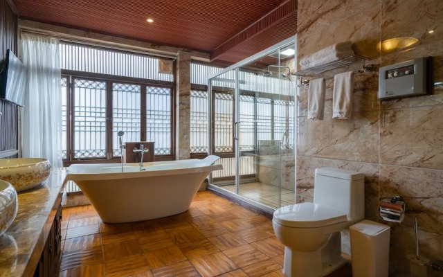 In The Clouds Boutique Inn