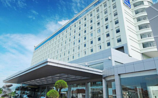 Novotel Bangka Hotel & Convention Centre