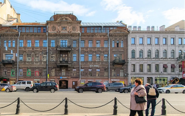 Apartments on Nevsky Prospekt 63