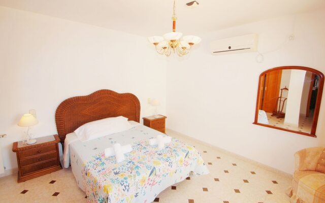 Mar de China - modern, well-equipped villa with private pool in Moraira