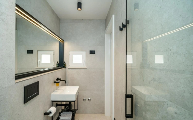 Agape Suite Old Town-Luxury Two Bedroom Apartment