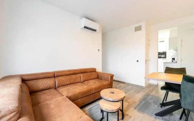 Inviting Apartment With Terrace