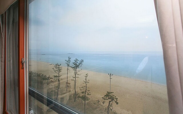 Gyeongpo Soo Hotel