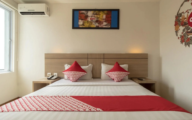 Putra Mulia Hotel