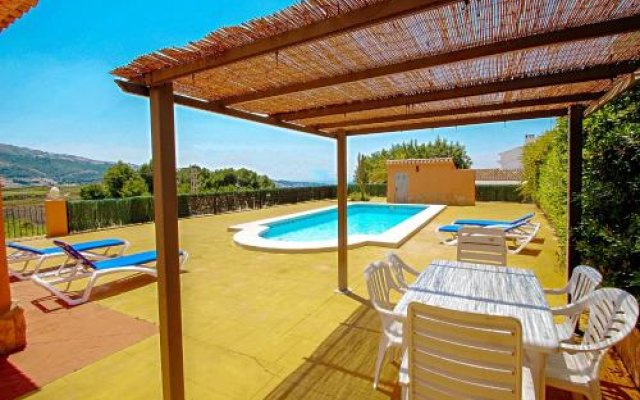 Marques - holiday home with private swimming pool in Benitachell