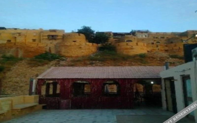 Hotel Raj Palace