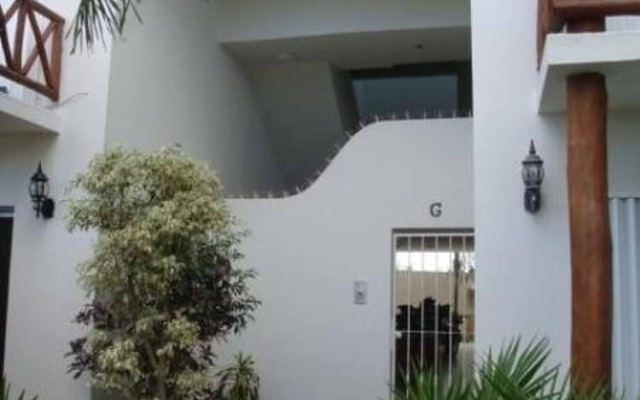 Sea Gem - 2 Br Condo At Coco Beach