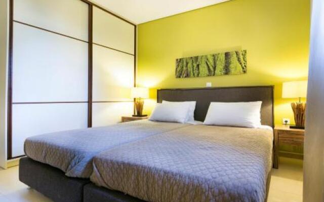 Aparthotel 5 Stars Karavomylos