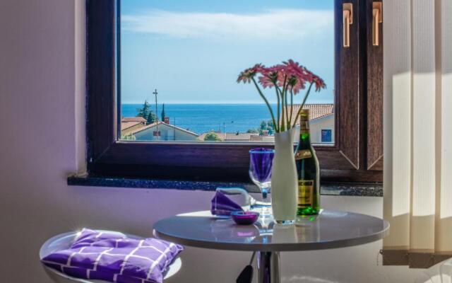 Holiday Home & Apartments Primavera