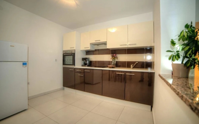 Apartments Orange Medulin