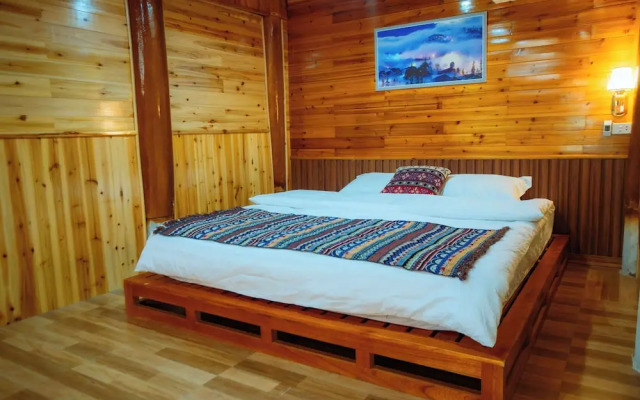 SaPa Village Retreat - Dine & Coffee