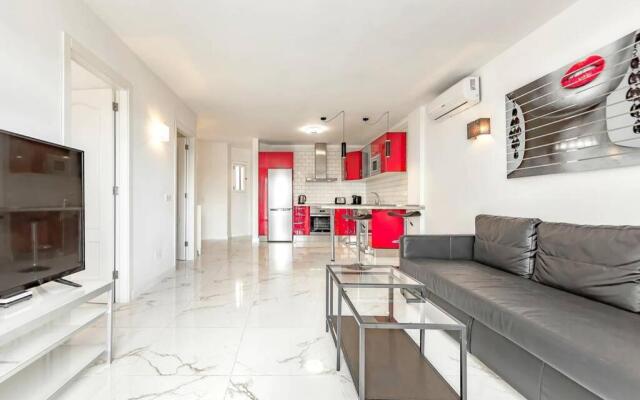 Modern apartment in Parque Royal I