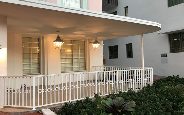 Henrosa Hotel