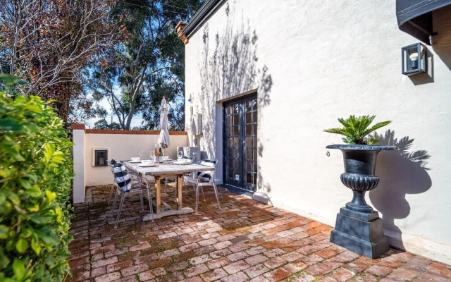 The Hackney Stables - Style & Comfort - City Edge