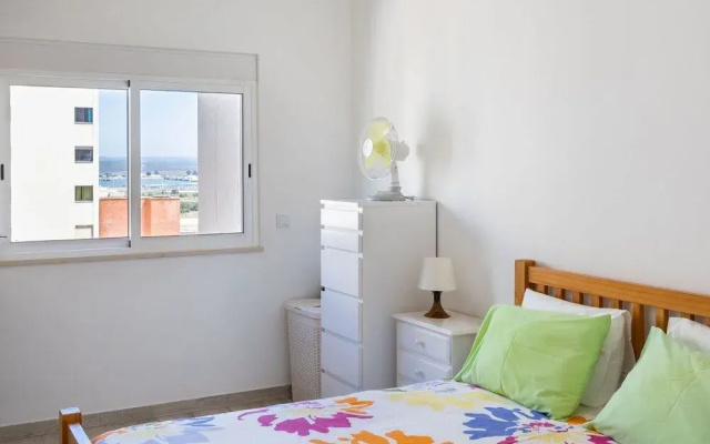 Casa Av Lucy Portim o